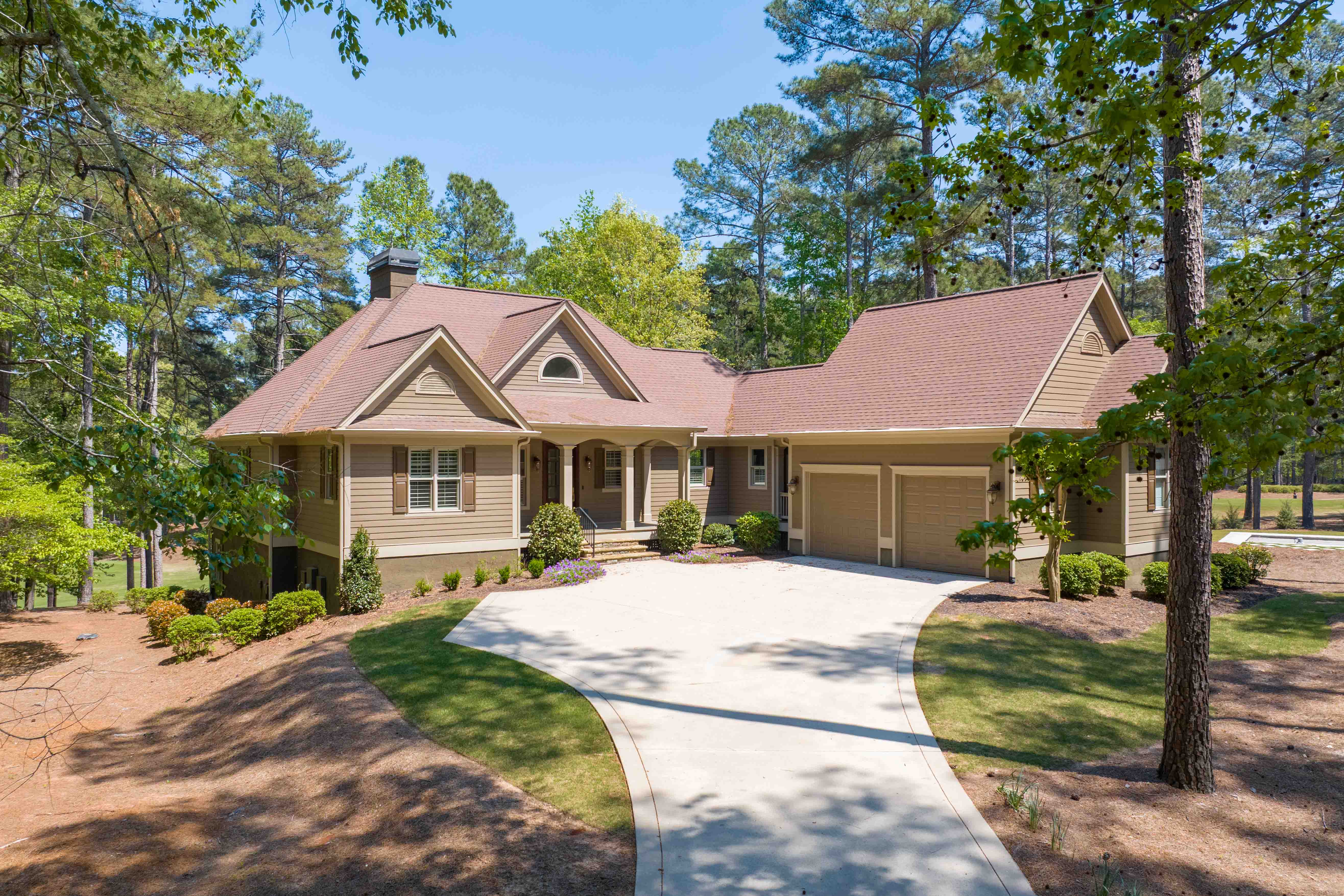 1021 Homestead image 1